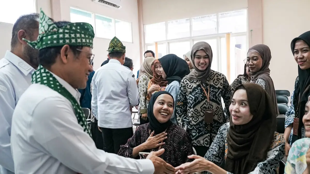Menko Muhaimin Luncurkan PBC, Dorong UMKM Batu Naik Kelas